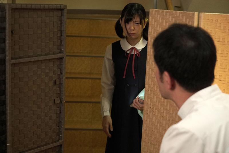 童顔女子のレイプ